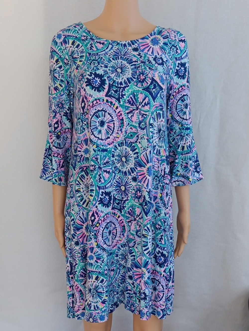 Lilly Pulitzer Pink Tag with Teal and Blue Print Size M